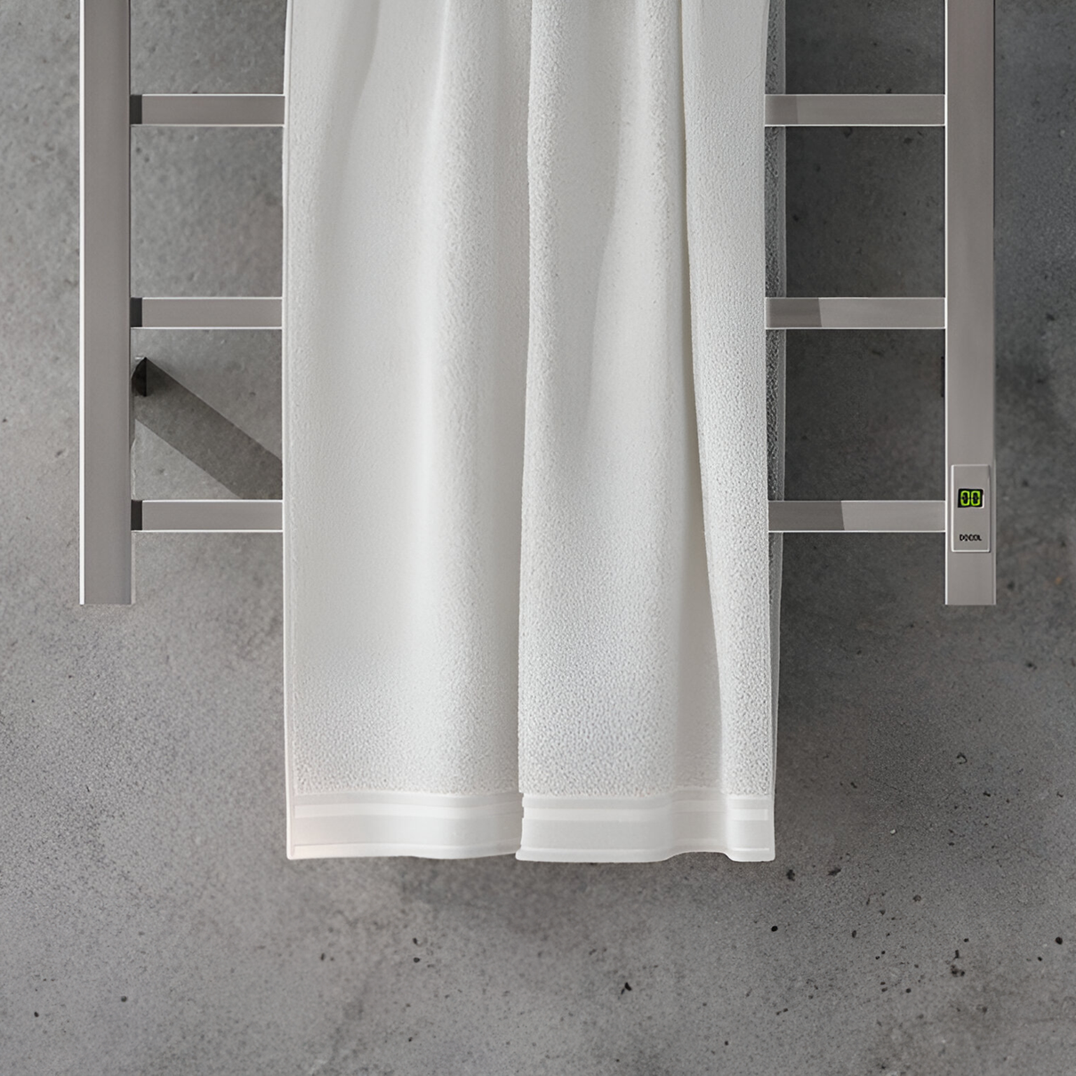 Detalhes Lixeira Inox Luz Slim Tramontina