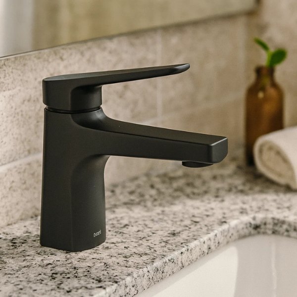 Detalhe da alavanca e acabamento do Docol Lift