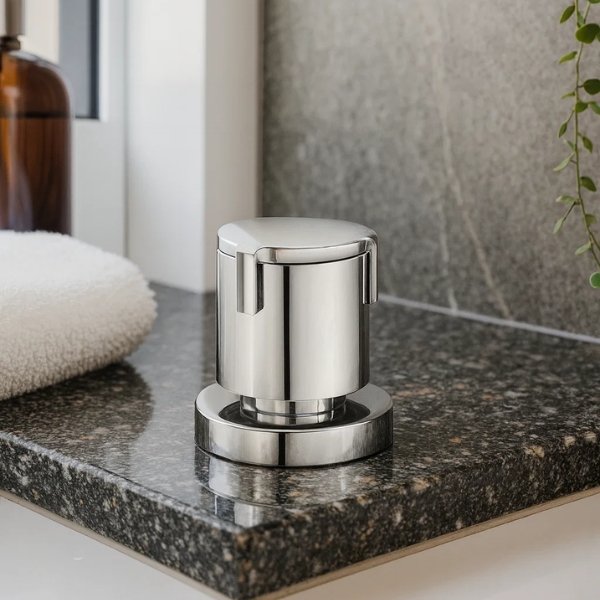 Acabamento para Registro Docol Riva com design arredondado e dur&aacute;vel