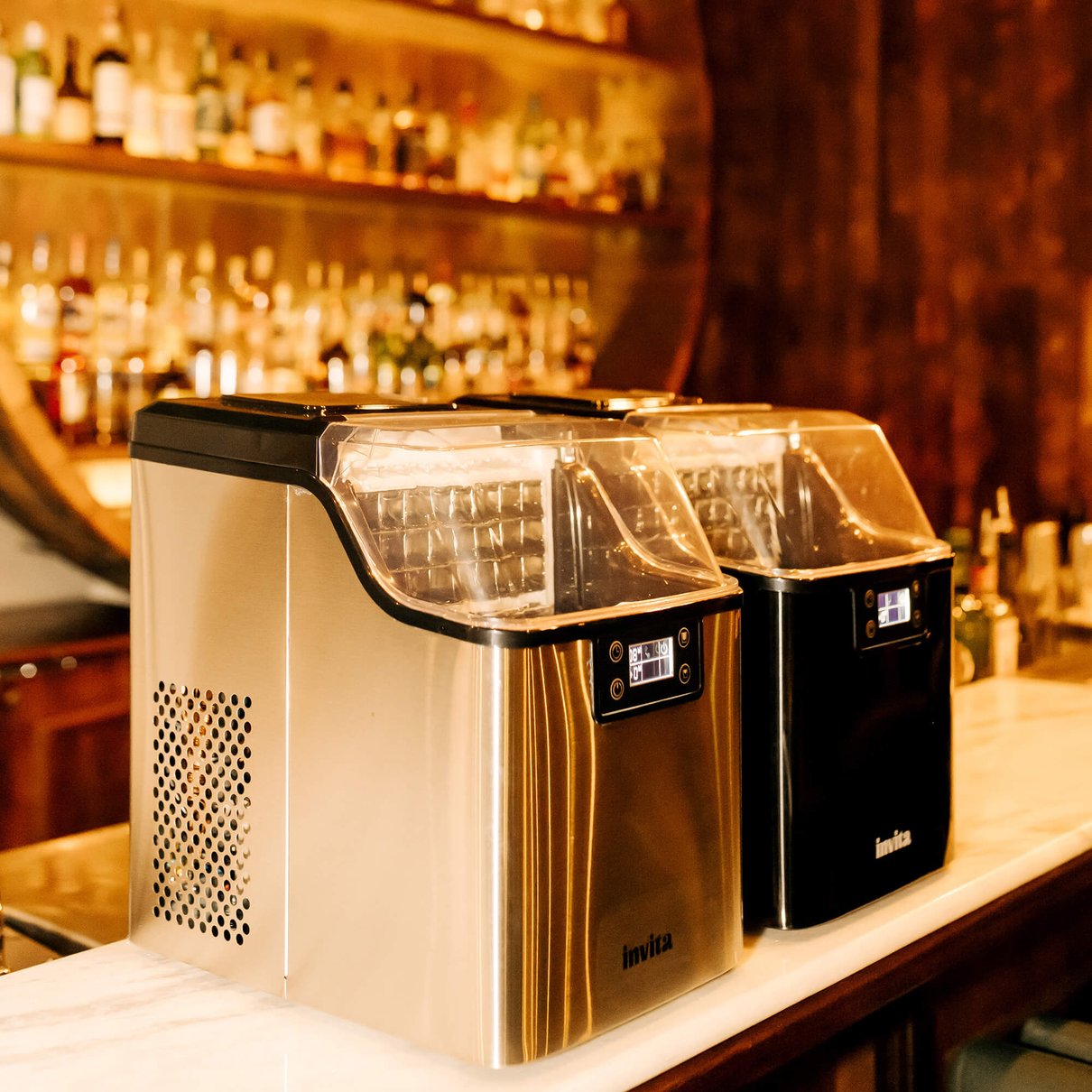 Ice Maker Invita produzindo gelo